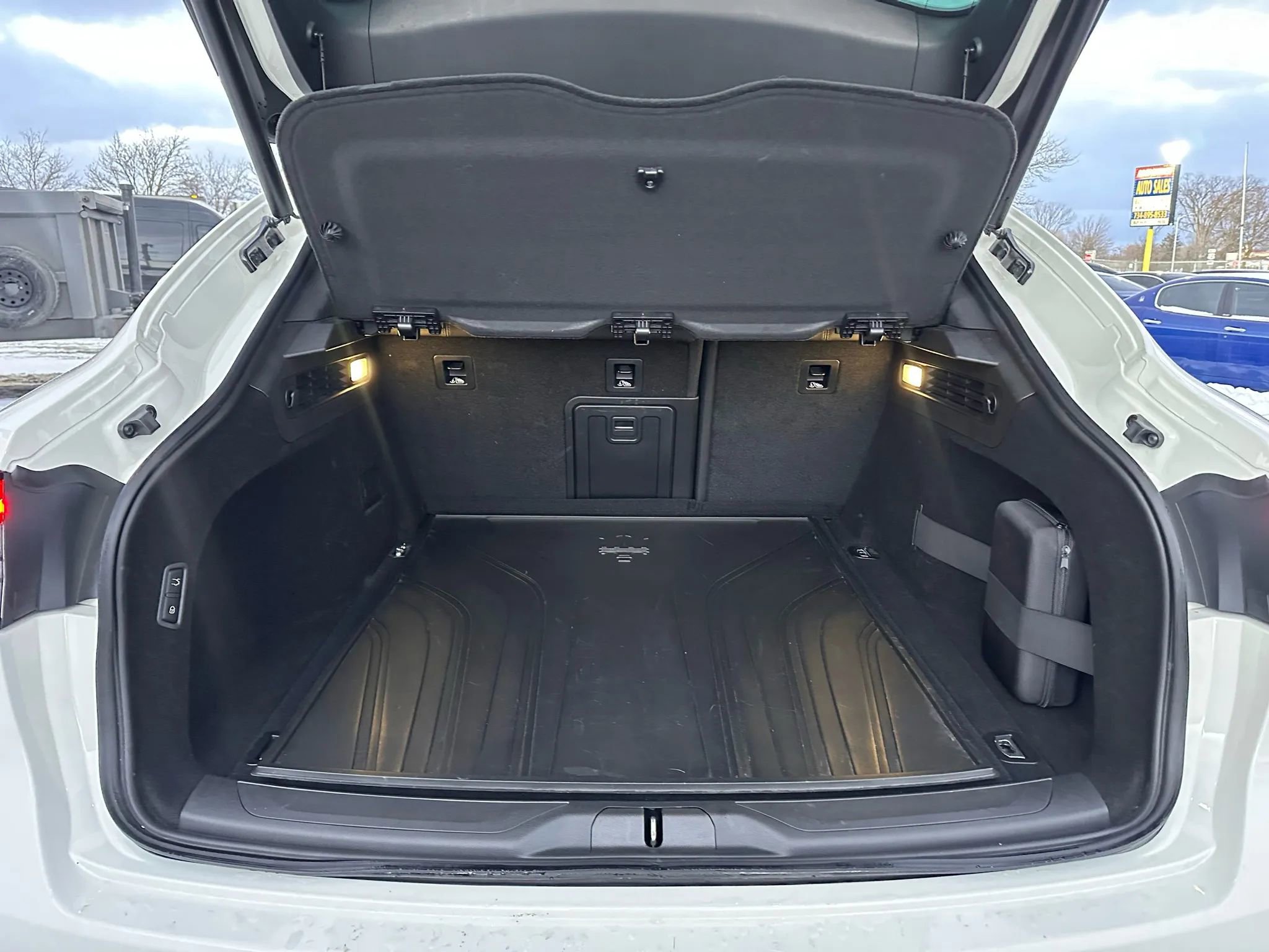 Used 2024 Maserati Levante Modena Ultima image 29