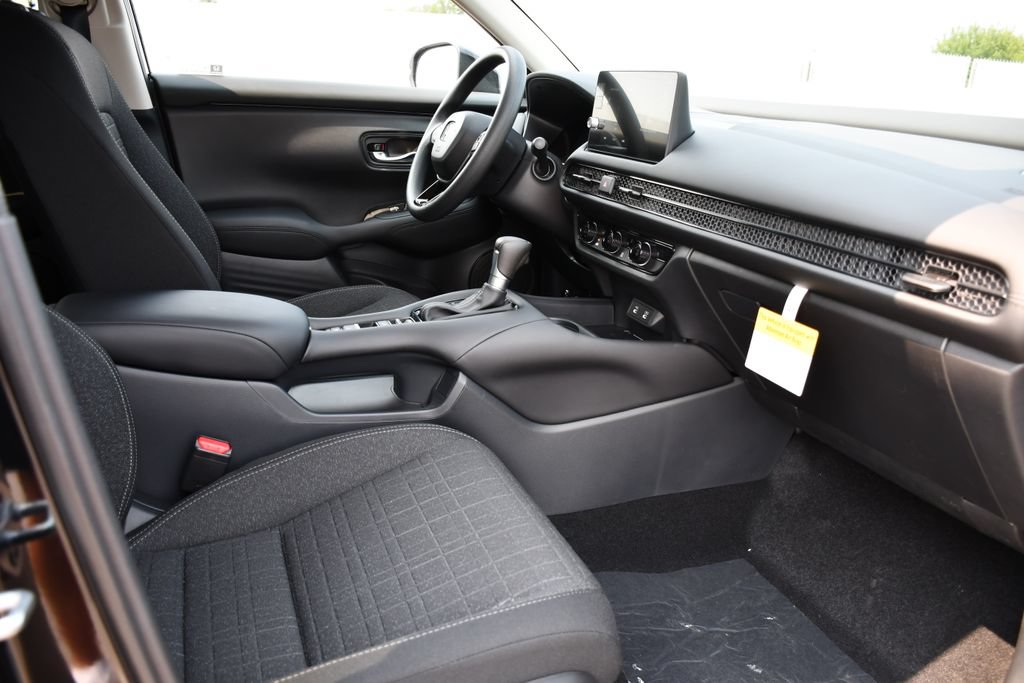 New 2027 Honda HR-V LX image 29