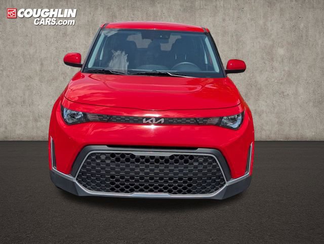 Used 2023 Kia Soul LX w/ LX Technology Package FWD video 2