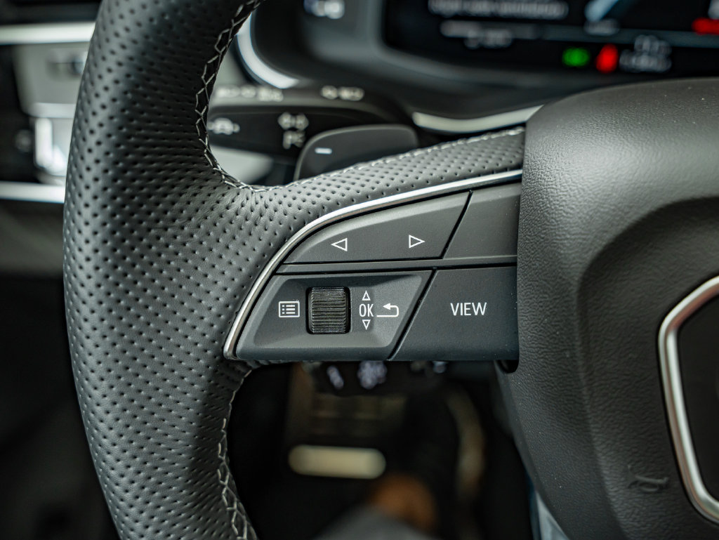 New 2026 Audi SQ8 Premium Plus AWD/4WD image 28