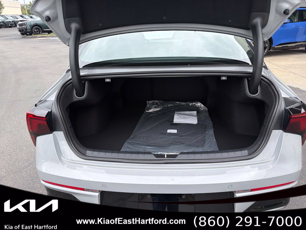 New 2027 Kia K5 GT-Line FWD image 16