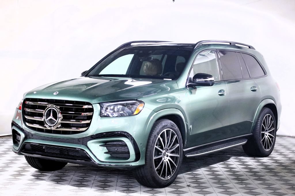 Used 2026 Mercedes-Benz GLS 580 4MATIC image 3