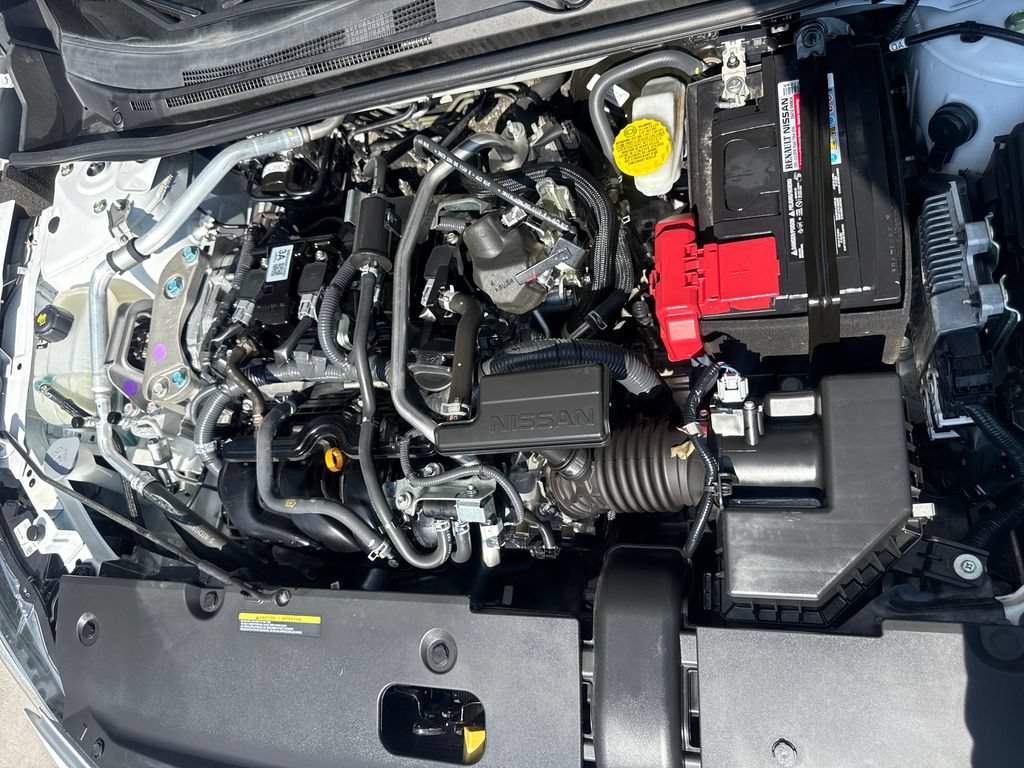 Used 2025 Nissan Sentra SV FWD image 36