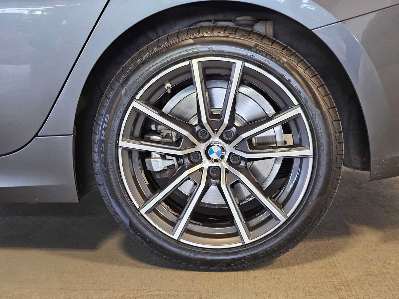 Used 2021 BMW 330i xDrive Sedan w/ Driving Assistance Package AWD/4WD image 8