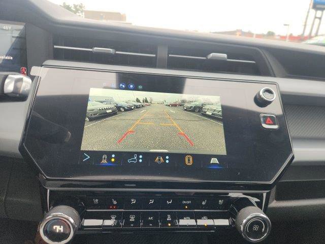 New 2027 Chevrolet Bolt RS w/ Technology Package FWD image 17