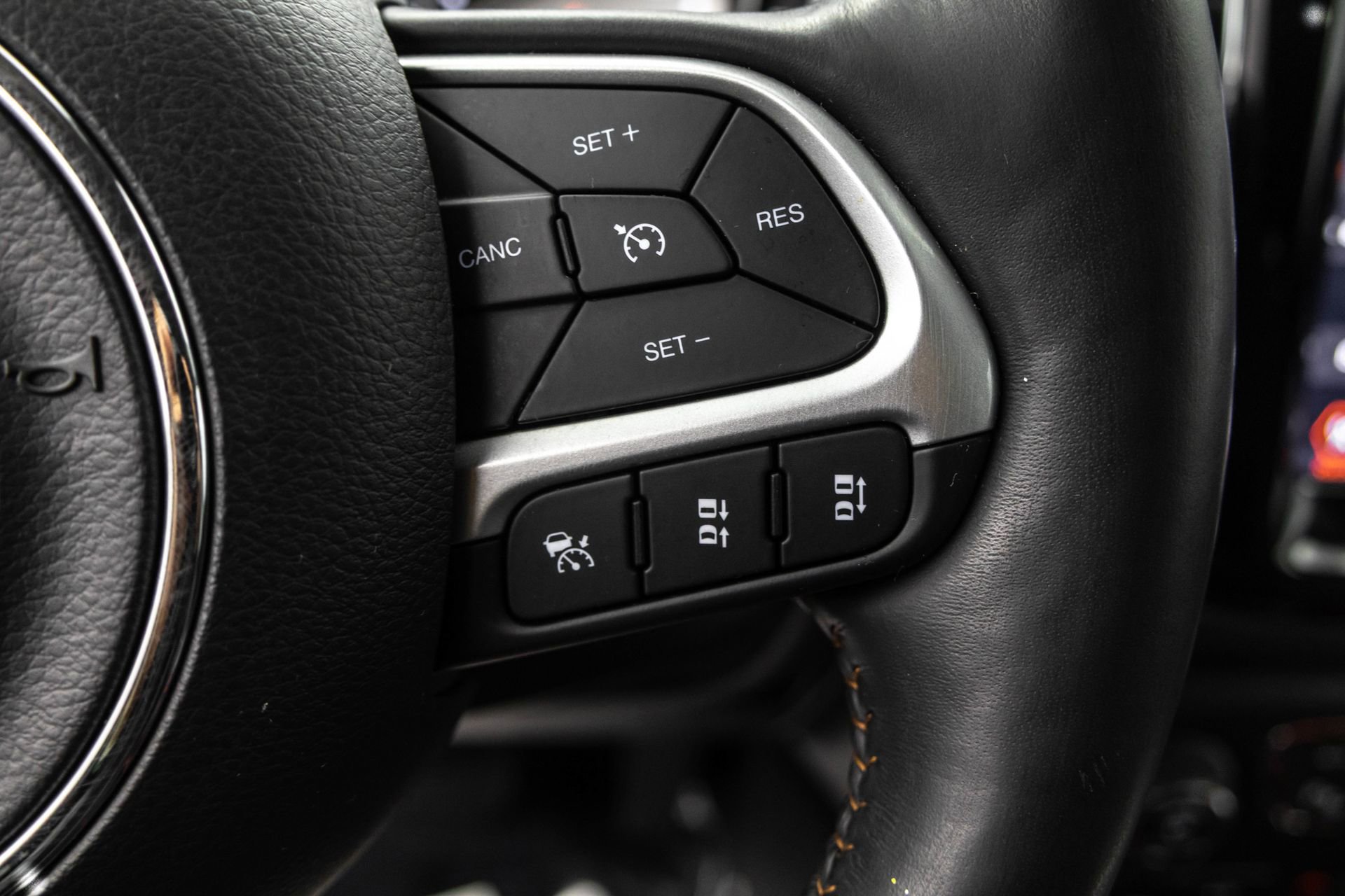 Used 2021 Jeep Compass Limited image 22