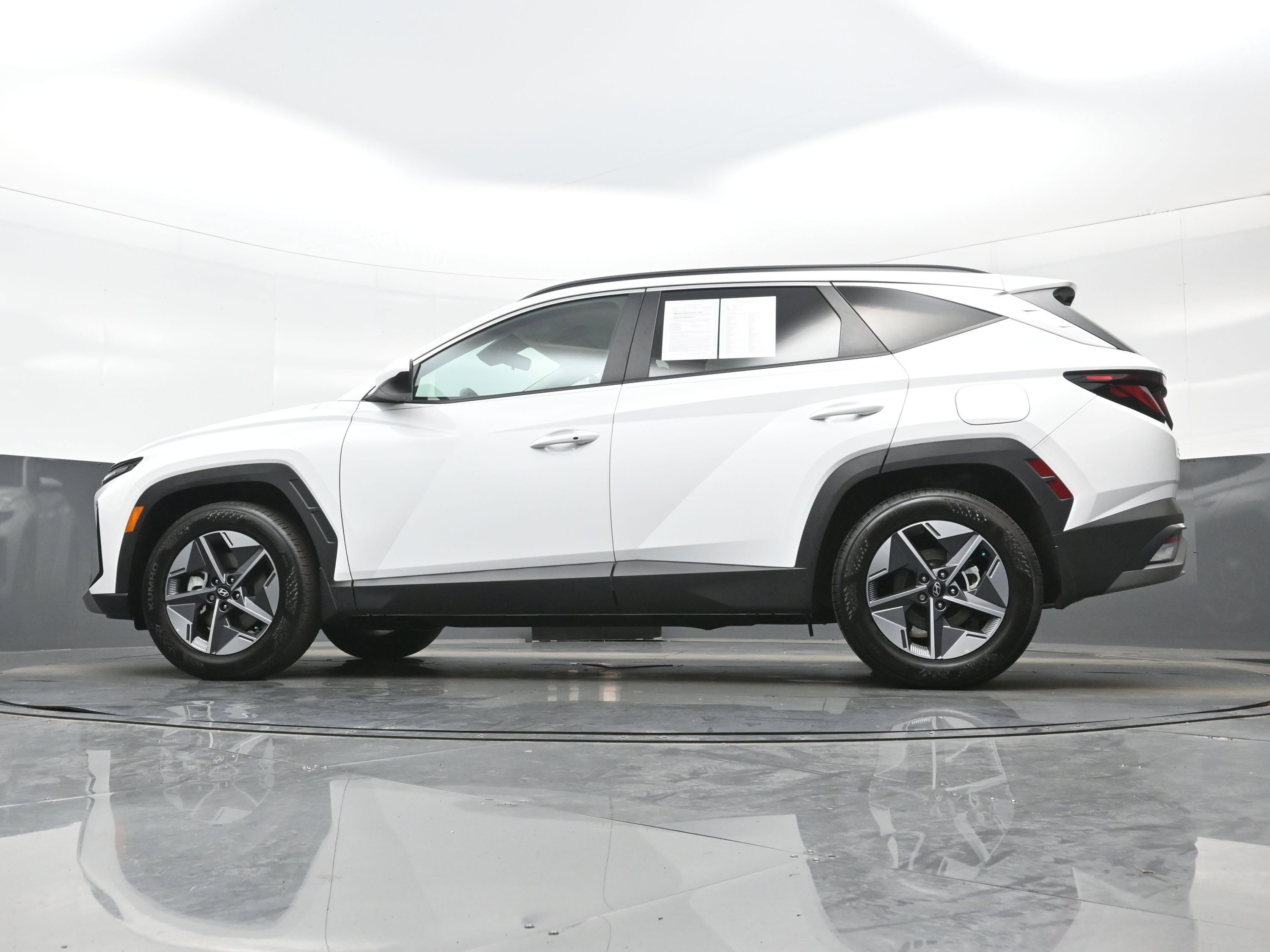 Certified 2026 Hyundai Tucson SEL FWD image 28