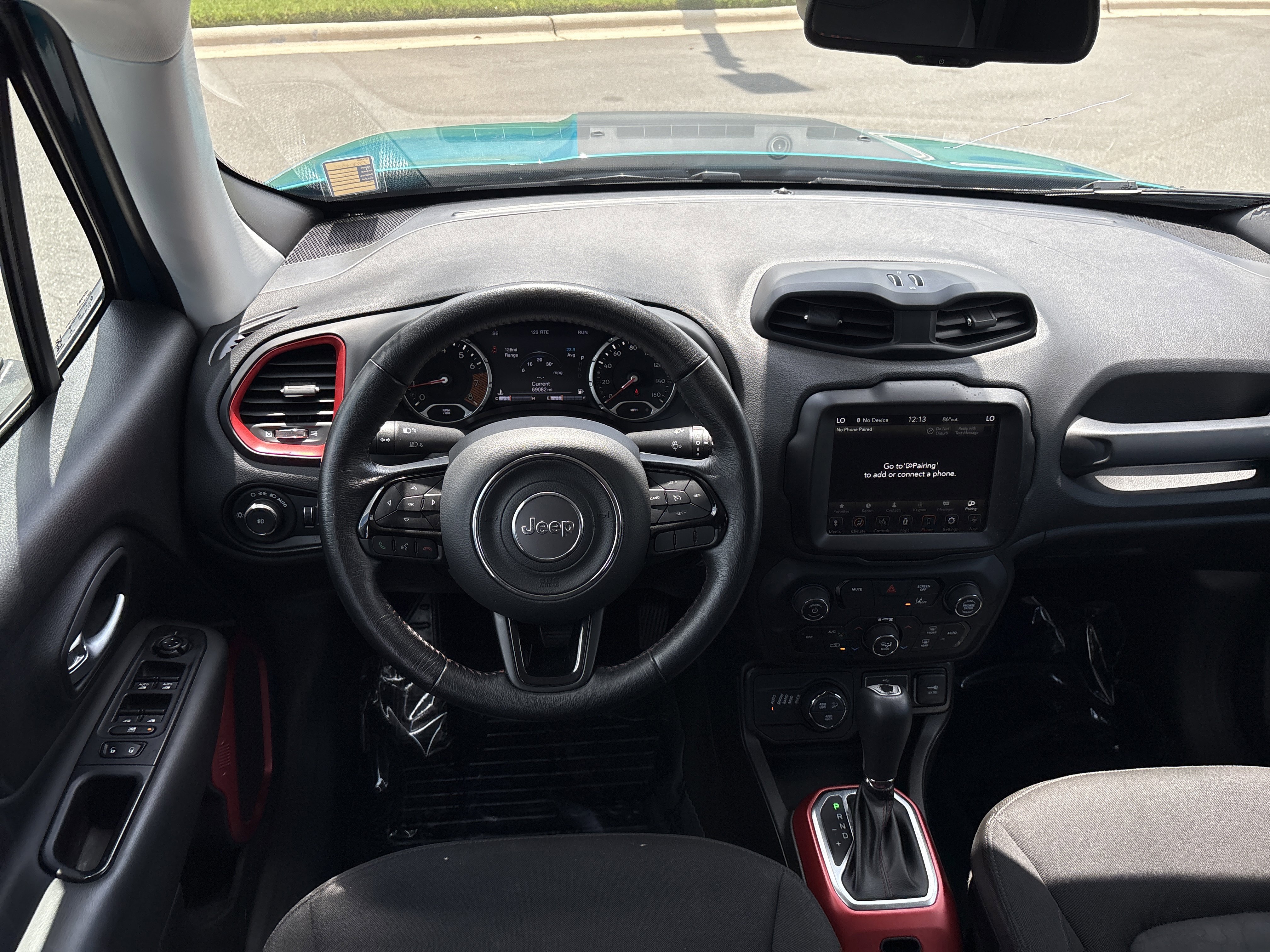 Certified 2022 Jeep Renegade Trailhawk AWD/4WD image 19