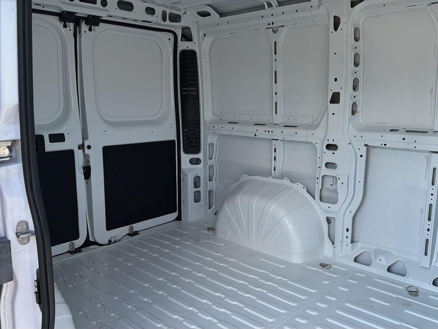 New 2026 RAM ProMaster 1500 w/ Convenience Group FWD image 7