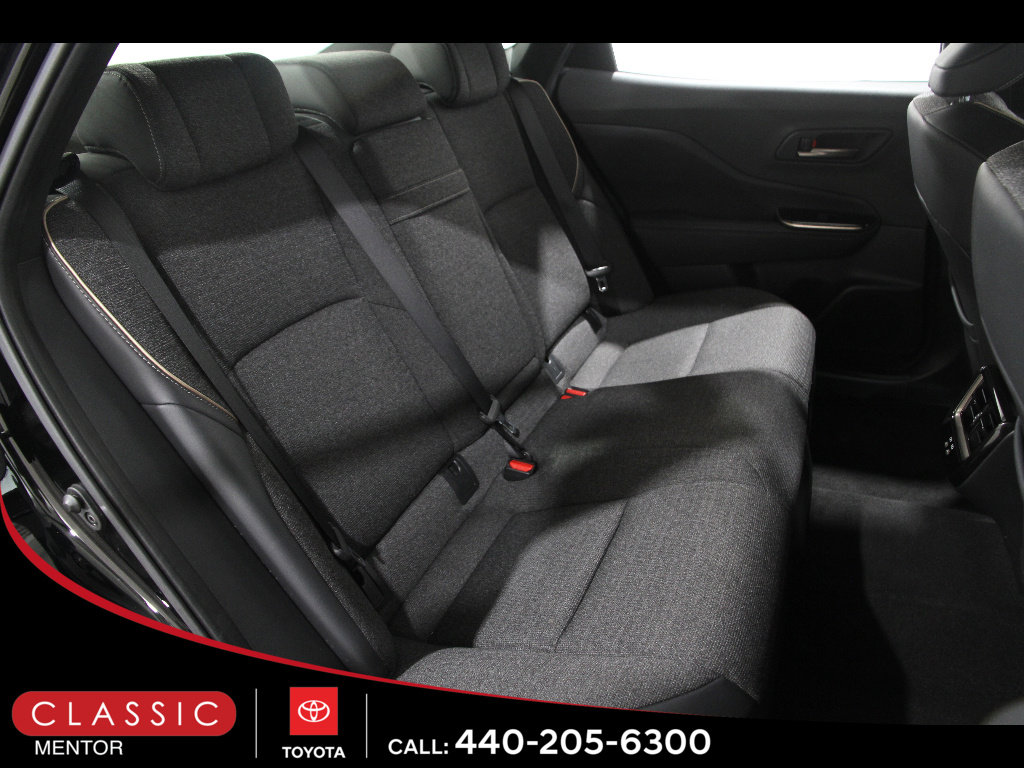 Certified 2024 Toyota Crown XLE AWD/4WD image 19