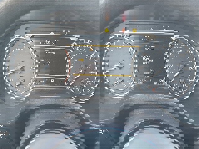 Used 2021 Nissan Rogue SV image 11