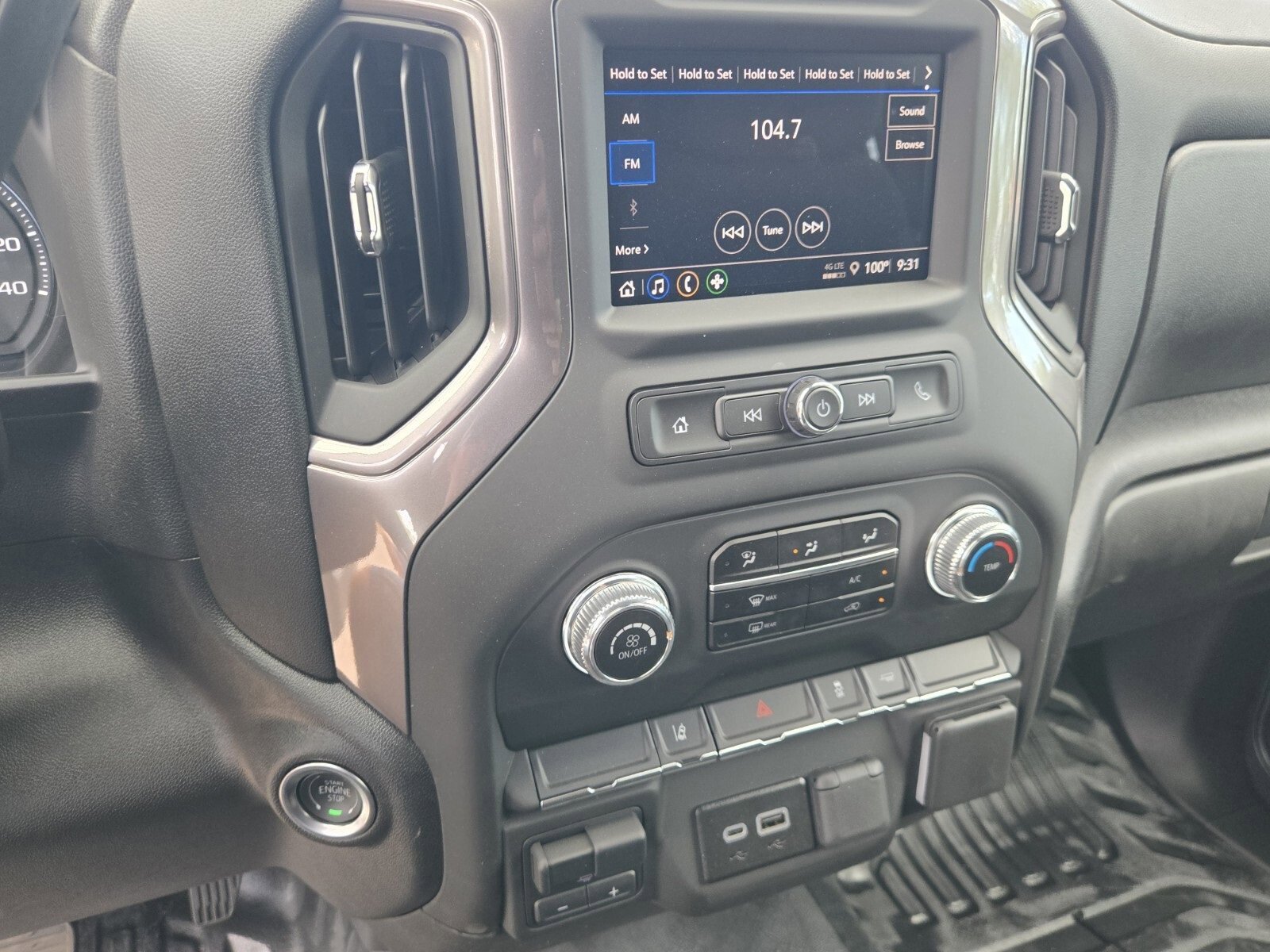 New 2025 GMC Sierra 2500 Pro w/ Convenience Package image 30