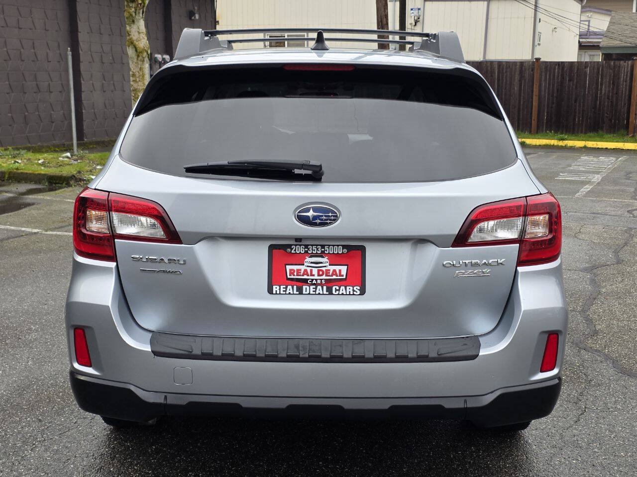 Used 2016 Subaru Outback 2.5i Premium AWD/4WD image 8