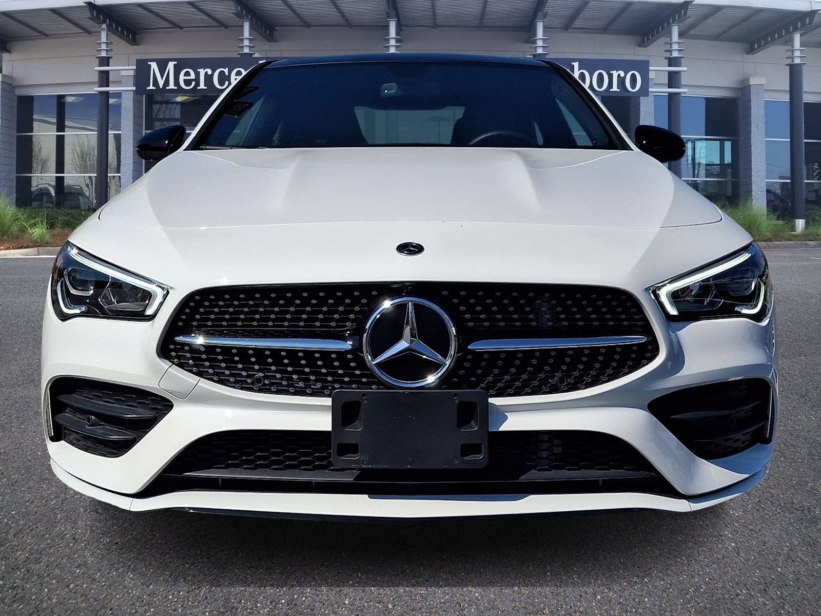 Used 2023 Mercedes-Benz CLA 250 4MATIC image 2