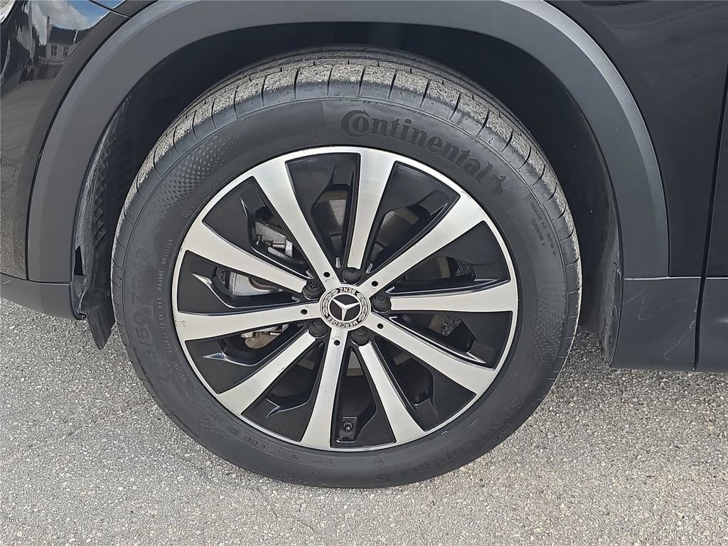 Used 2021 Mercedes-Benz GLB 250 image 7