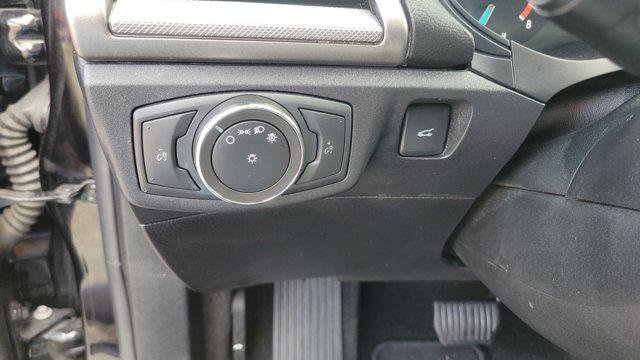 Used 2020 Ford Fusion S image 18