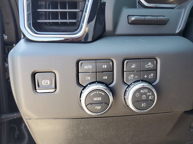 New 2026 GMC Sierra 2500 Denali w/ Denali Reserve Package AWD/4WD image 31