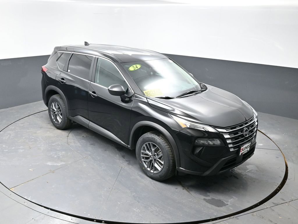 Used 2024 Nissan Rogue S image 17