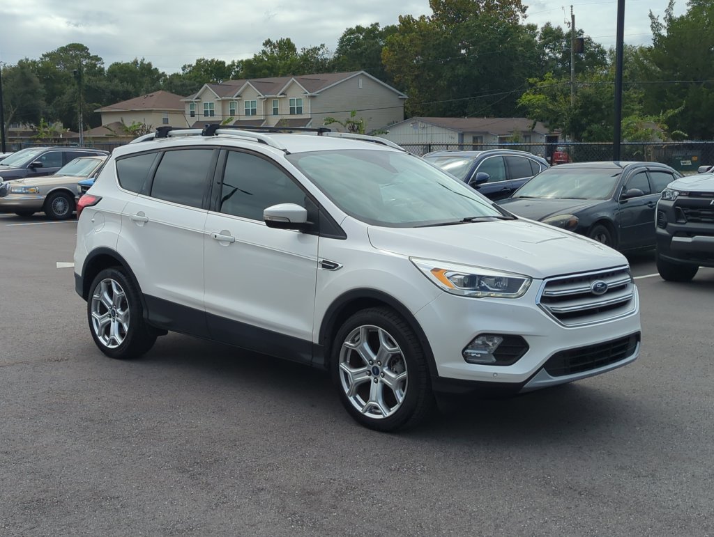 Used 2019 Ford Escape Titanium AWD/4WD image 9