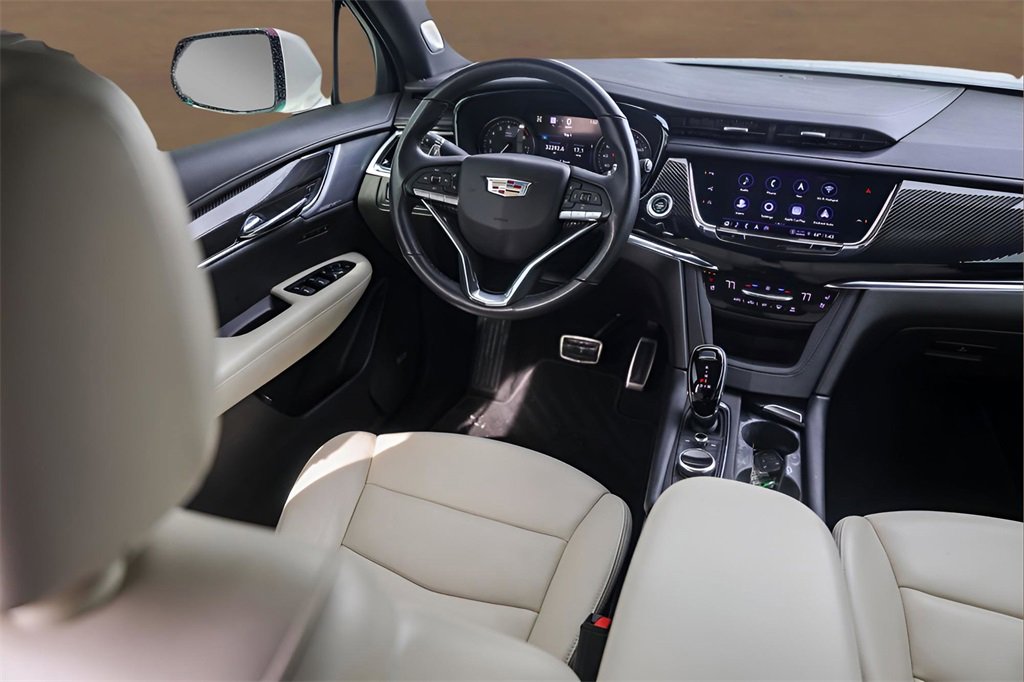 Certified 2023 Cadillac XT6 Sport w/ Technology Package image 30