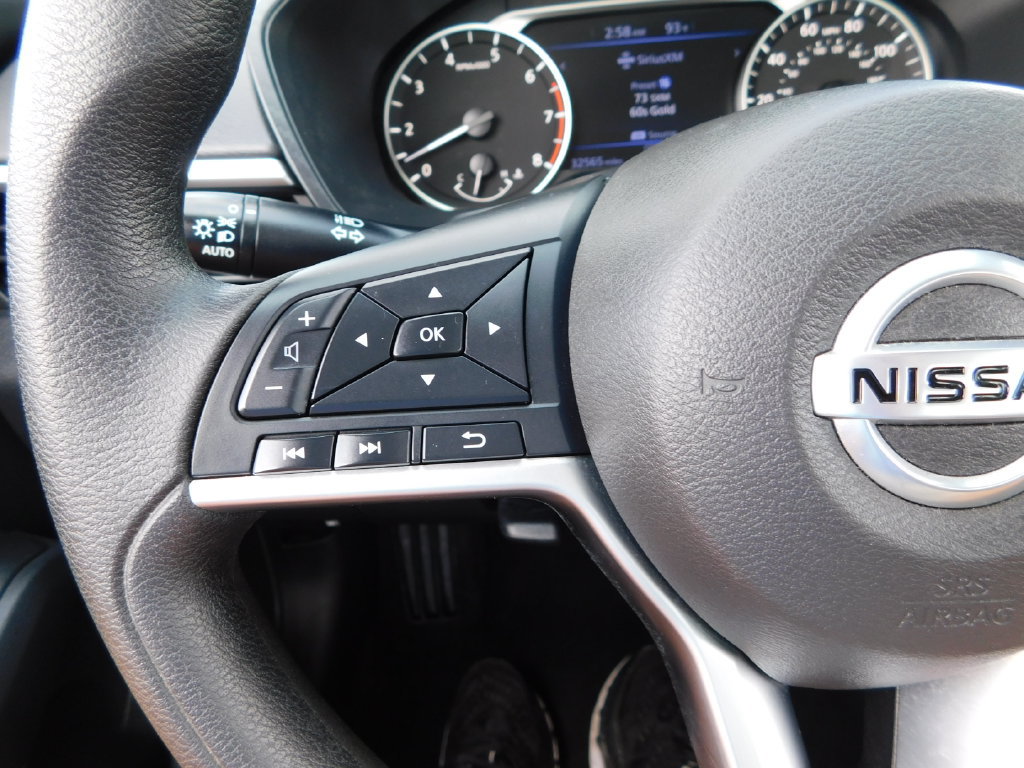 Used 2022 Nissan Altima 2.5 SV AWD/4WD image 24