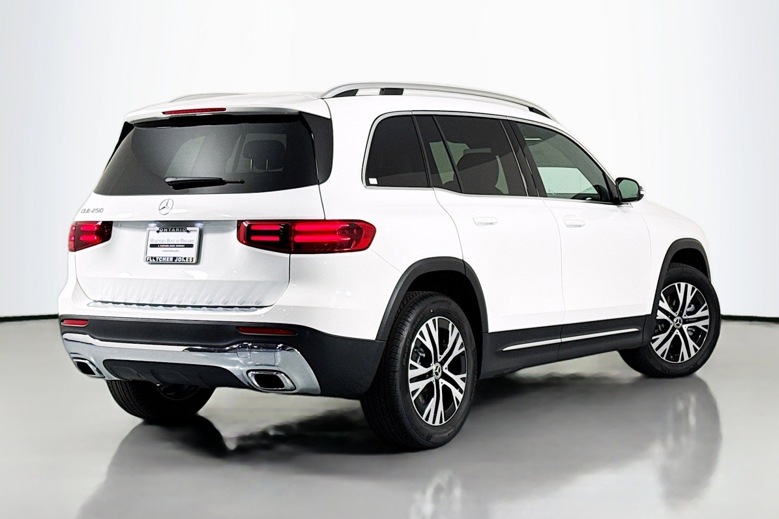 New 2026 Mercedes-Benz GLB 250 image 11