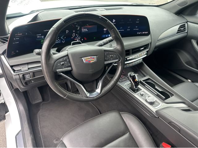 Used 2025 Cadillac CT5 Premium Luxury image 8