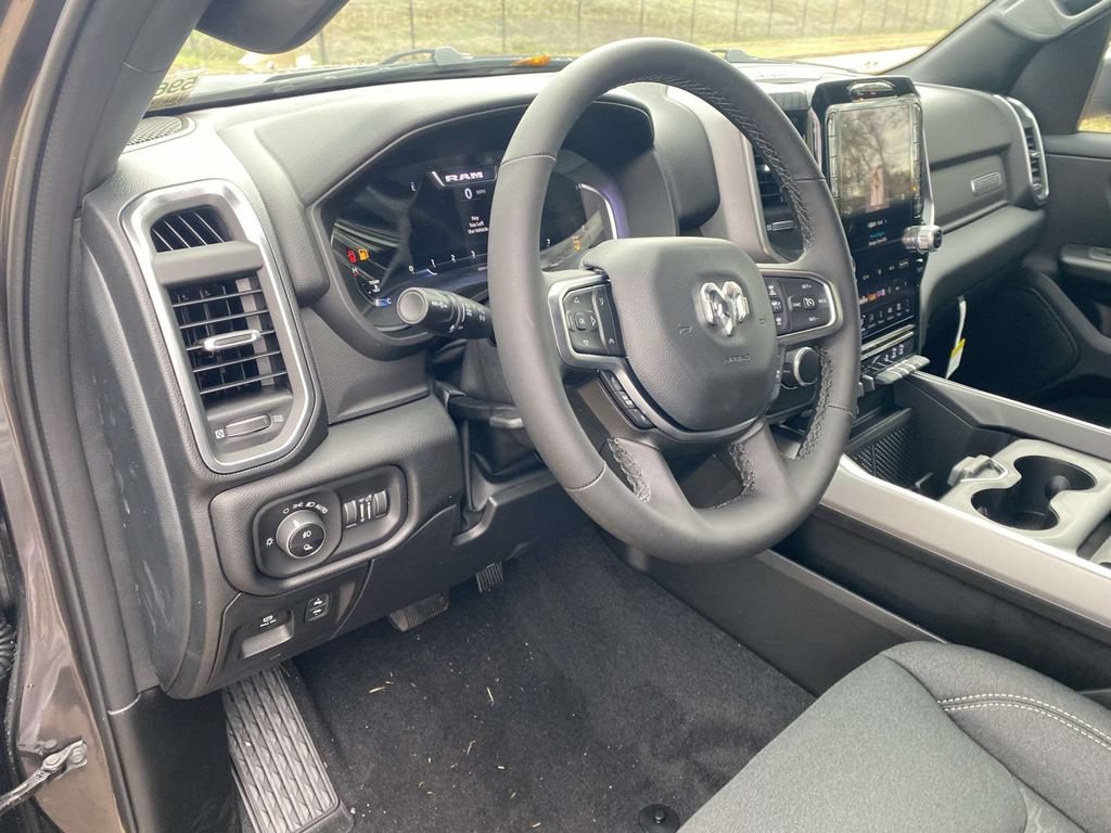 New 2026 RAM 1500 Big Horn AWD/4WD image 18
