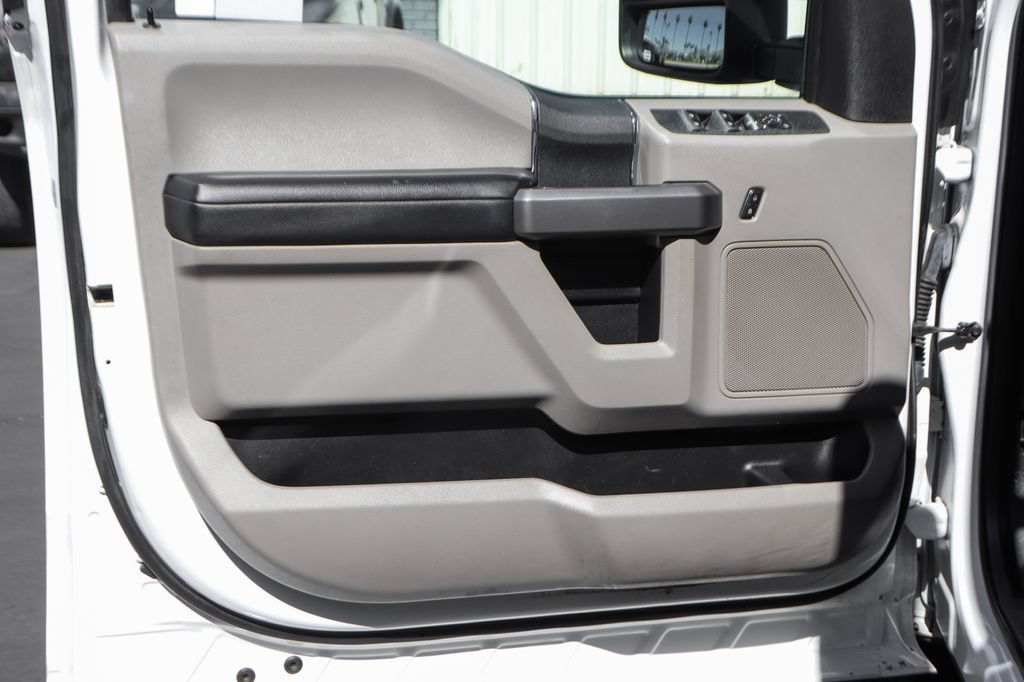 Used 2018 Ford F350 XLT RWD image 14