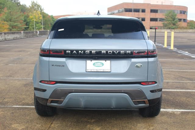 Used 2022 Land Rover Range Rover Evoque R-Dynamic S image 7