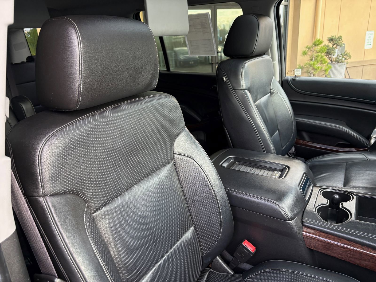 Used 2016 GMC Yukon XL SLT w/ Open Road Package image 32