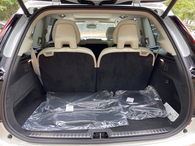 New 2026 Volvo XC90 B6 Ultra image 21