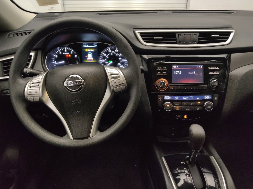 Used 2015 Nissan Rogue SV AWD/4WD image 22