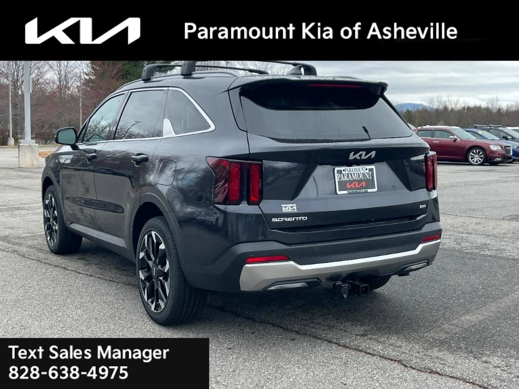 New 2025 Kia Sorento EX w/ Panoramic Sunroof Package image 4