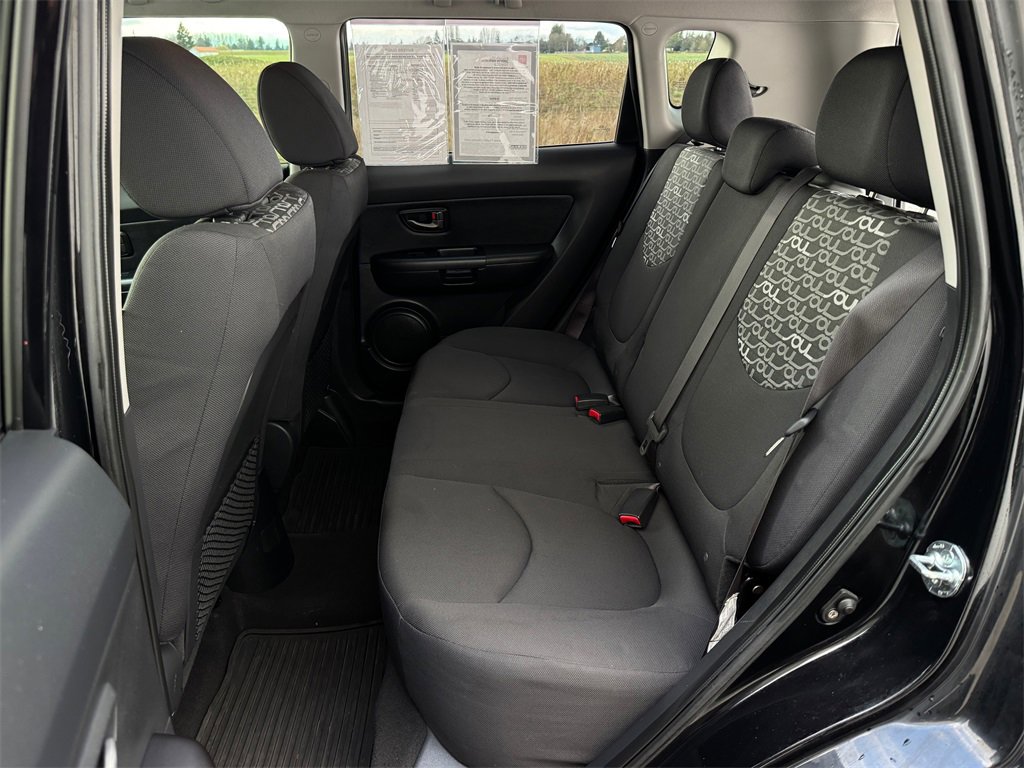 Used 2011 Kia Soul + w/ Audio Pkg image 23