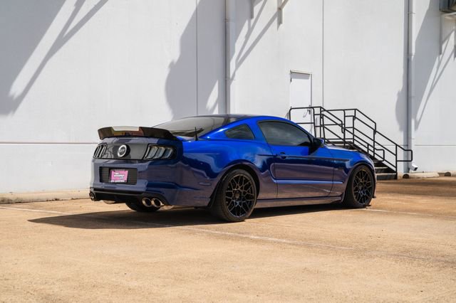 Used 2014 Ford Mustang GT Premium w/ Comfort Package RWD image 40