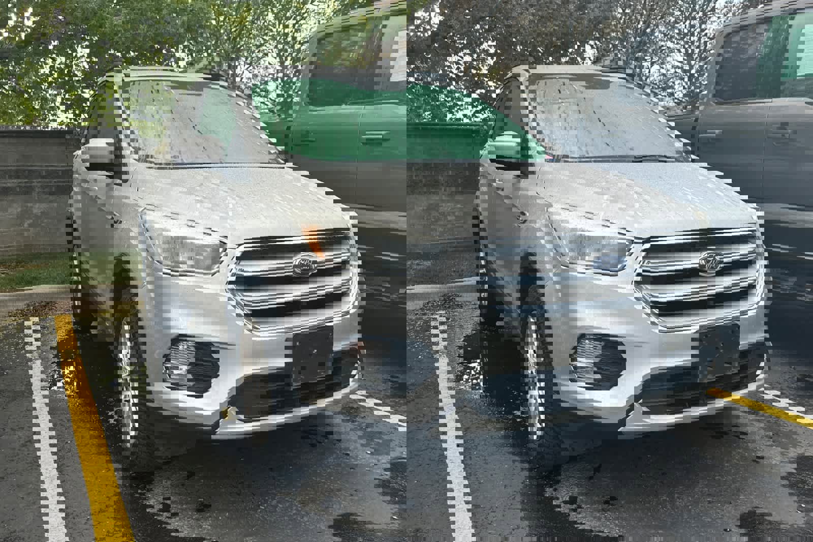 Used 2018 Ford Escape SE image 3