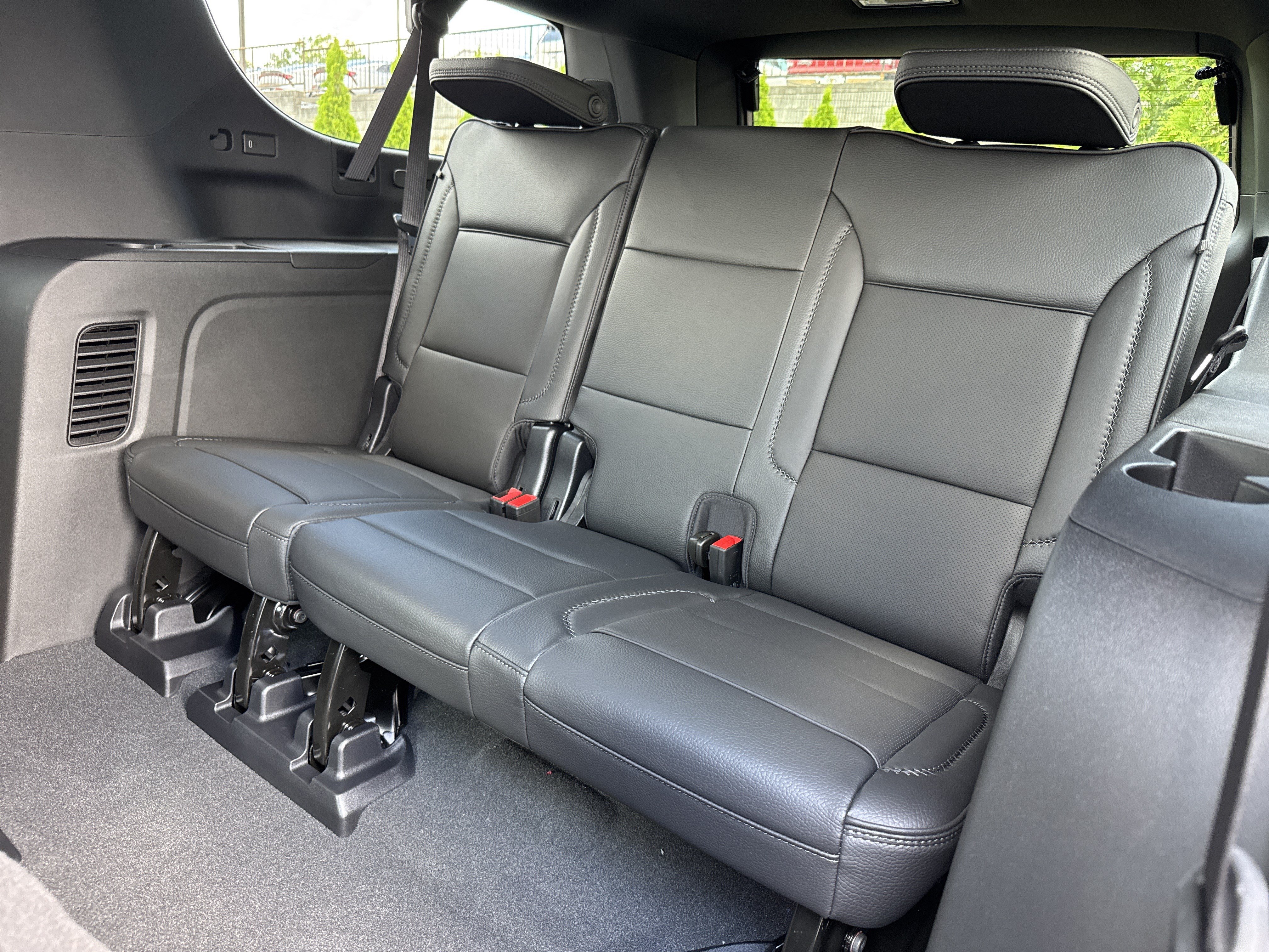 New 2026 GMC Yukon XL Denali AWD/4WD image 30