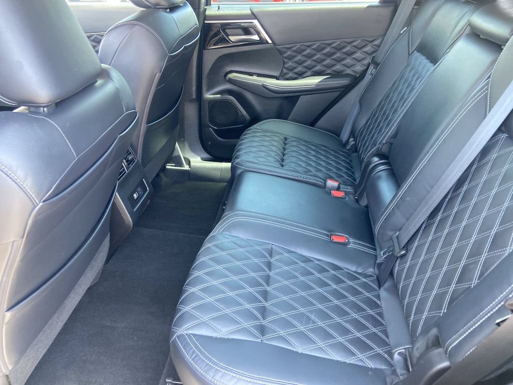 Used 2022 Mitsubishi Outlander SEL FWD image 21