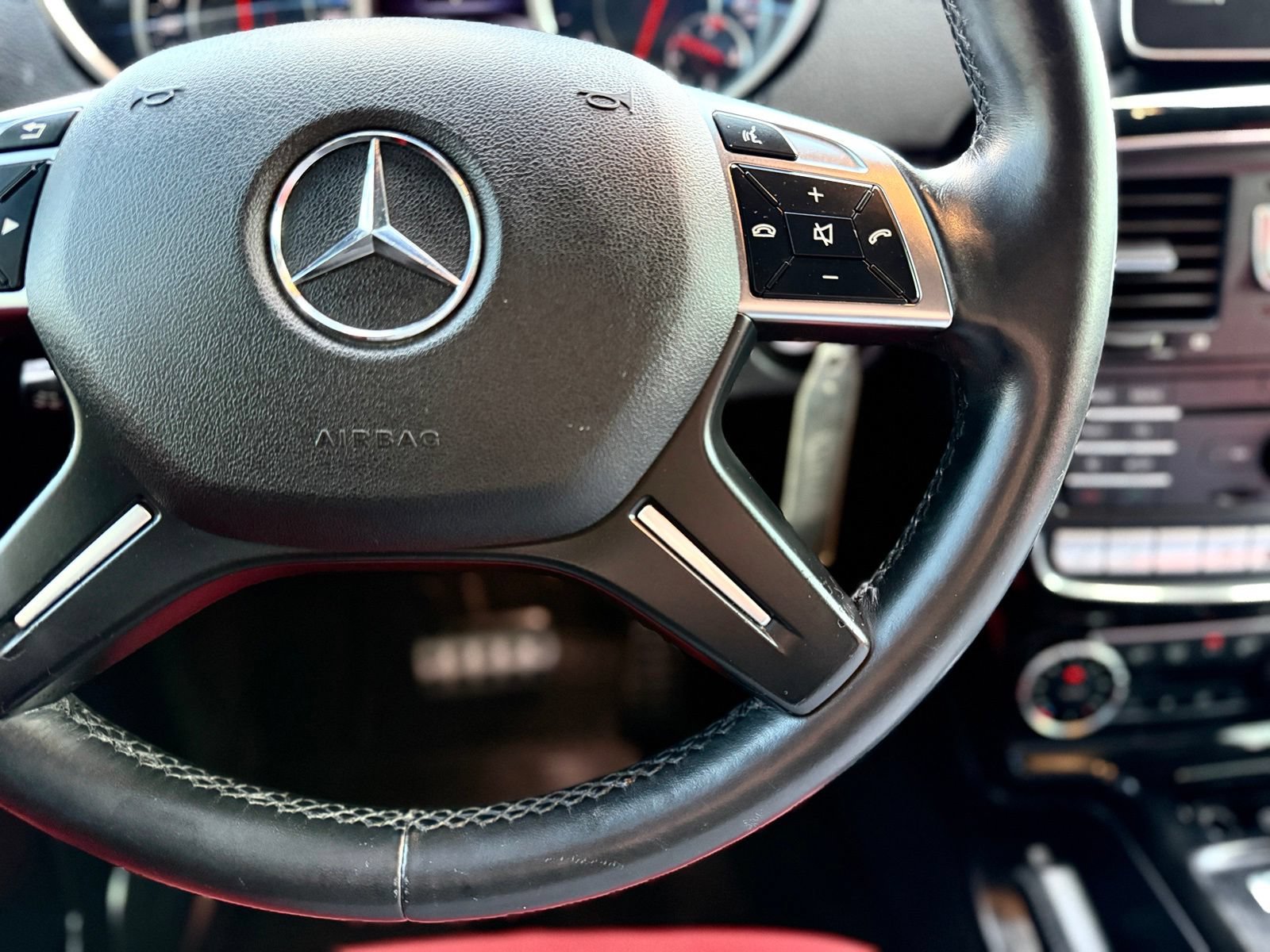Used 2017 Mercedes-Benz G 63 AMG 4MATIC image 27