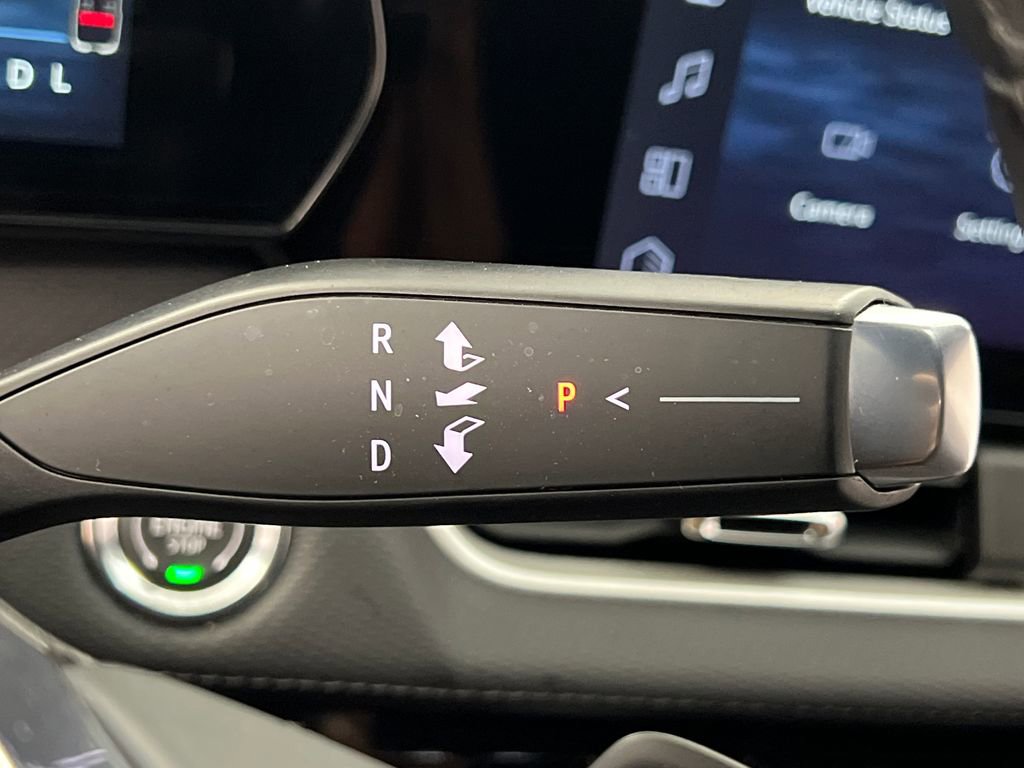 Used 2026 Chevrolet Equinox LT FWD image 40