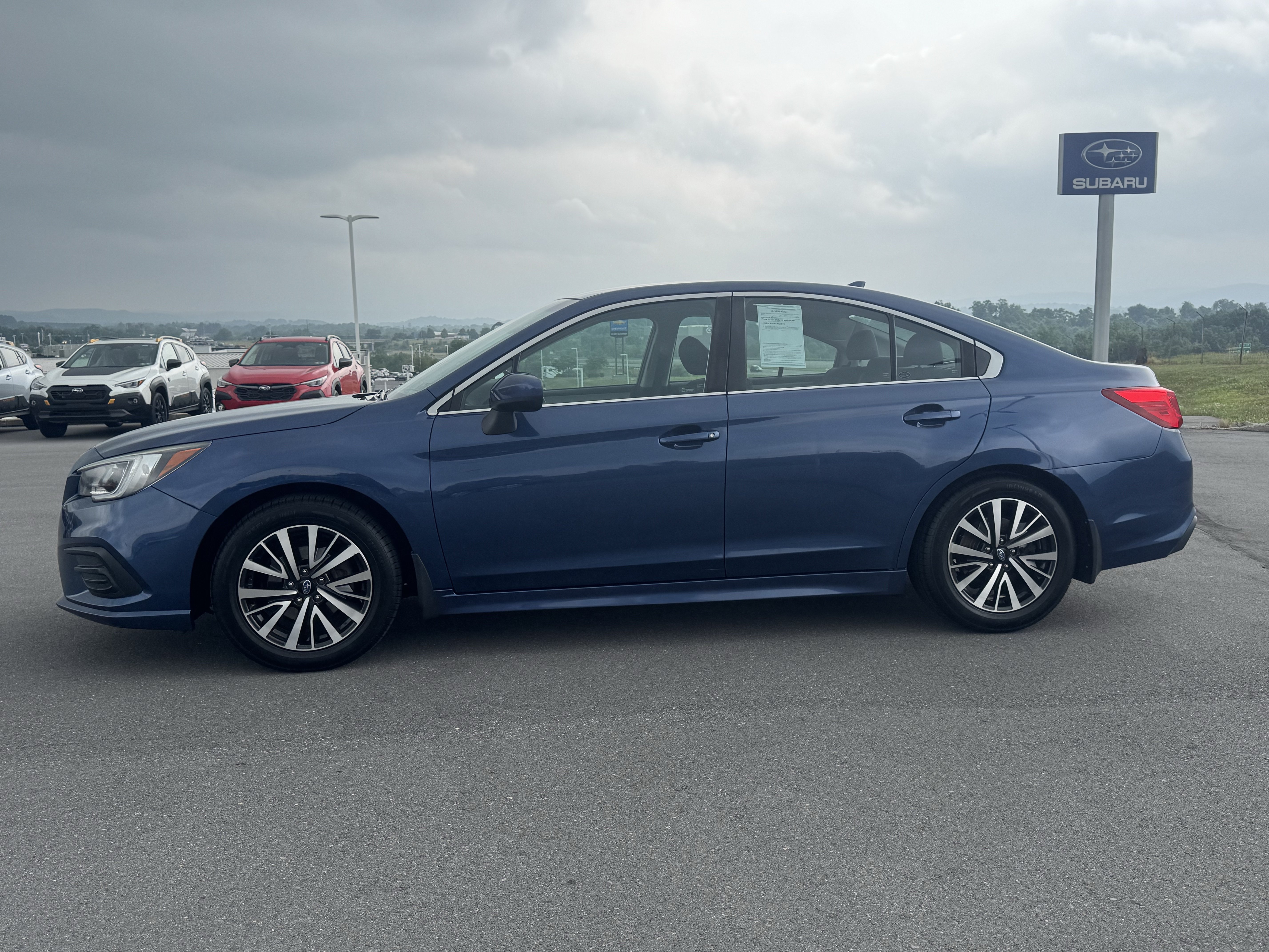 Used 2019 Subaru Legacy 2.5i Premium AWD/4WD image 7