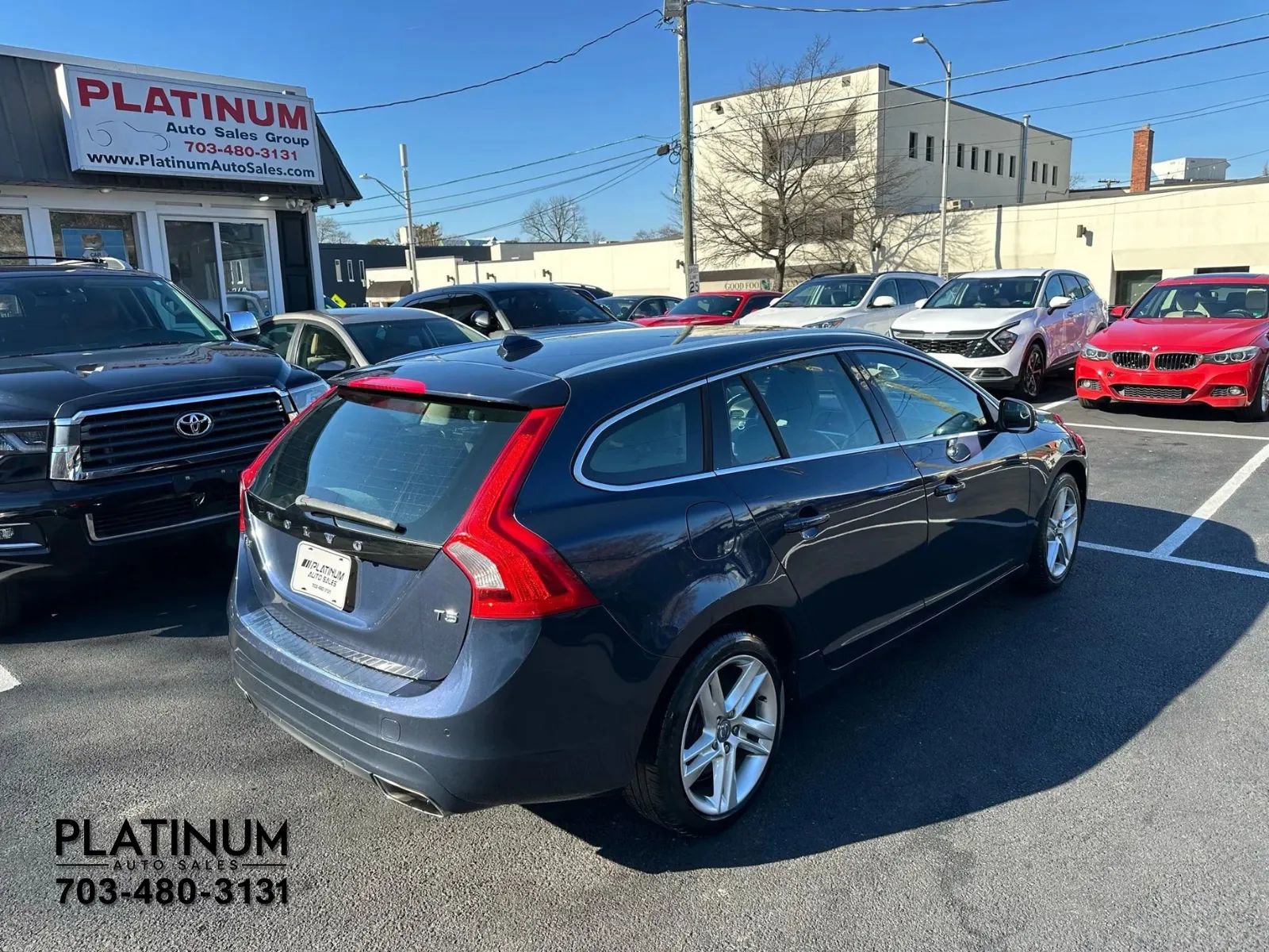 Used 2015 Volvo V60 T5 Premier image 5