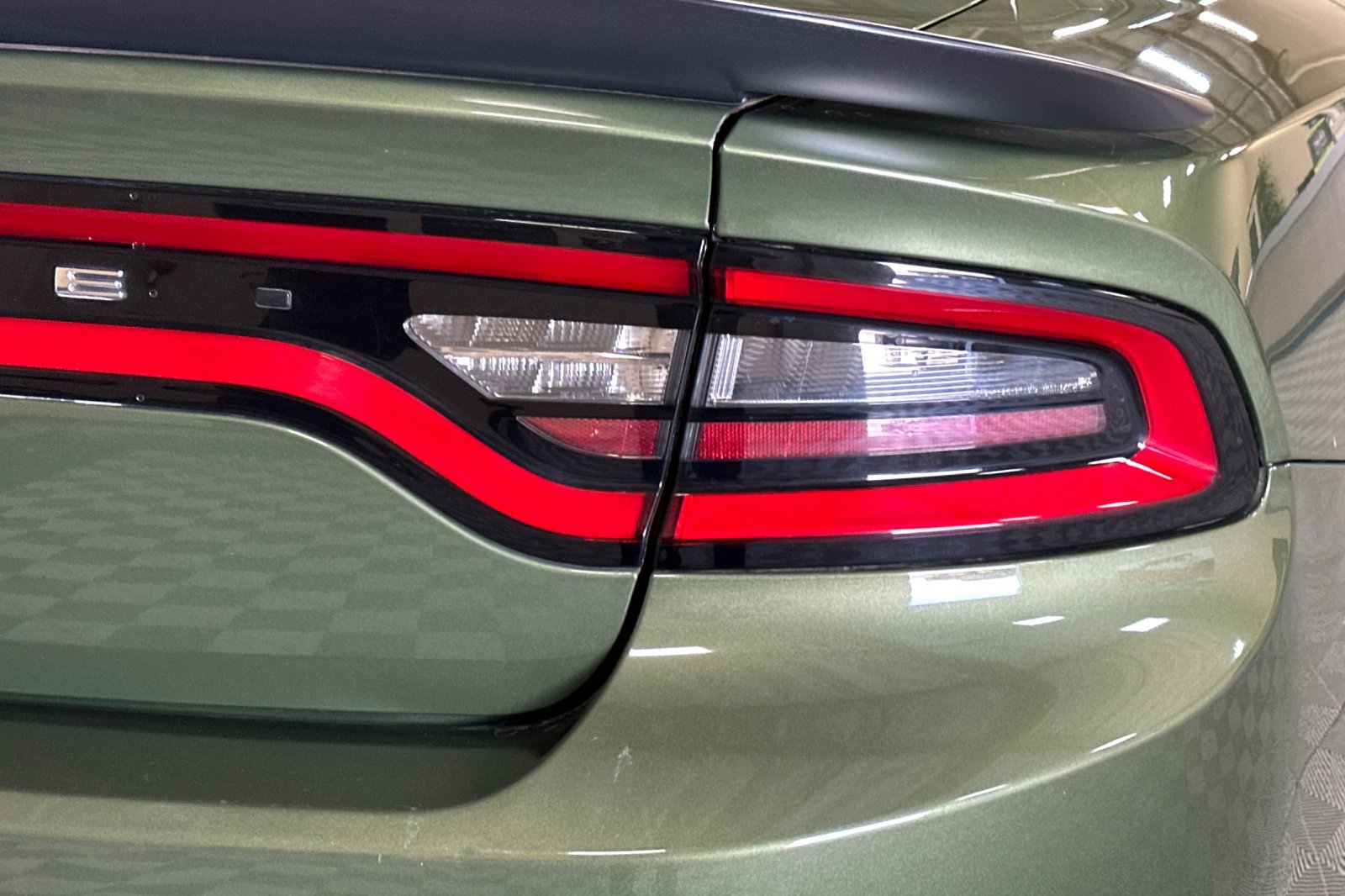 Used 2019 Dodge Charger SXT w/ Plus Group RWD image 48