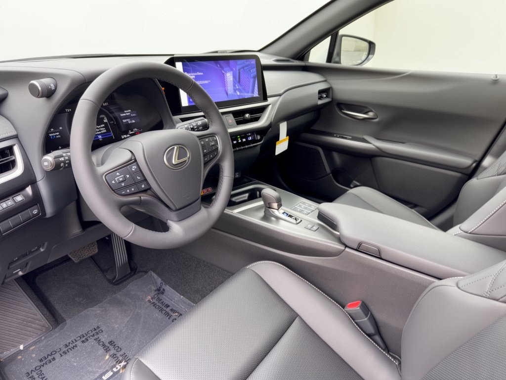 New 2026 Lexus UX 300h AWD w/ Accessory Package (2T) image 4