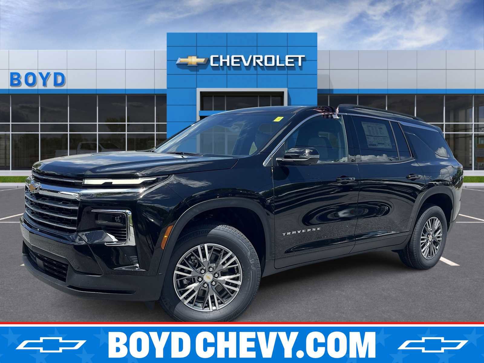 New 2025 Chevrolet Traverse LT w/ Driver Confidence Package