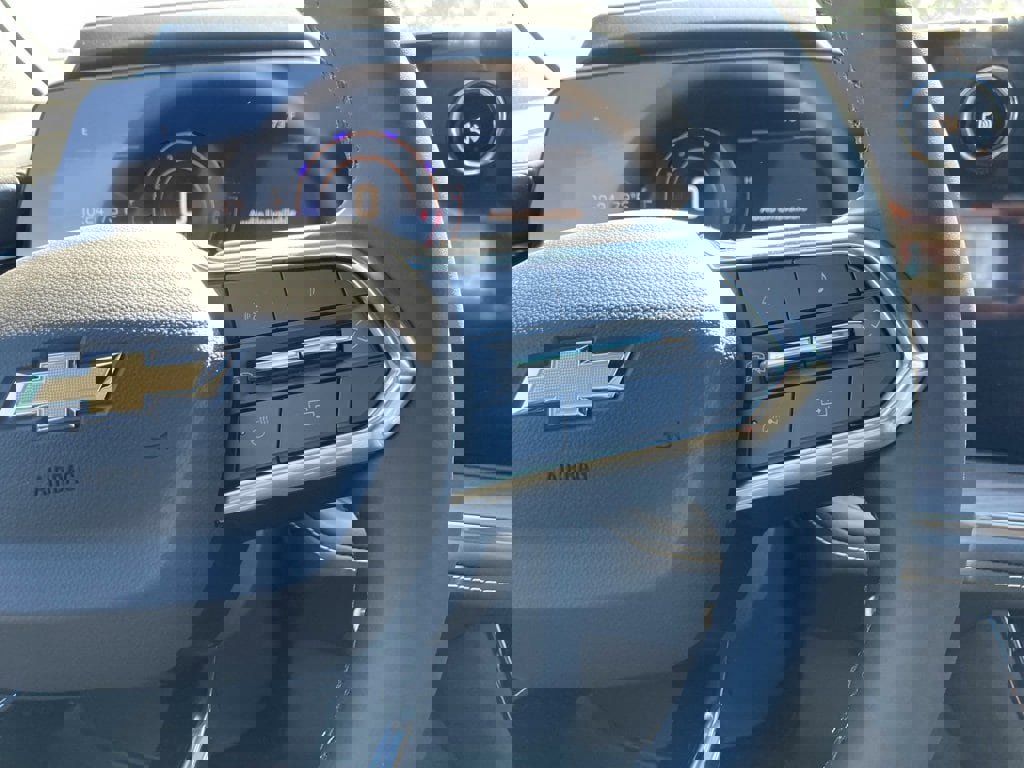 New 2025 Chevrolet Suburban Premier image 13