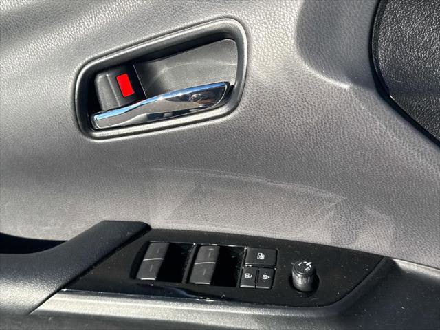 Certified 2020 Toyota Prius L Eco image 26