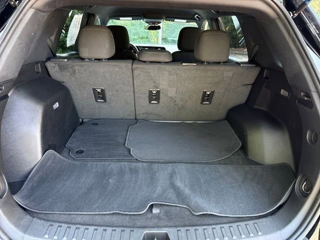 Used 2025 GMC Terrain Elevation AWD/4WD image 92