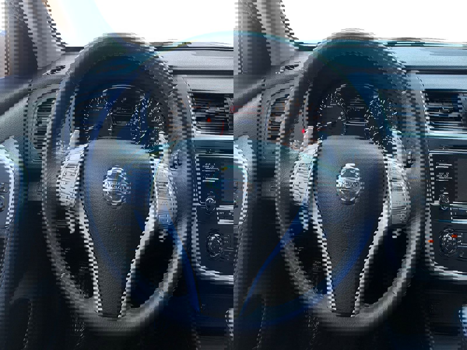 Used 2017 Nissan Altima 3.5 SR image 12